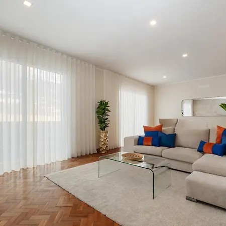 Bay View By Homie Vila *