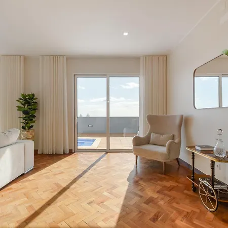 Bay View By Homie Vila *